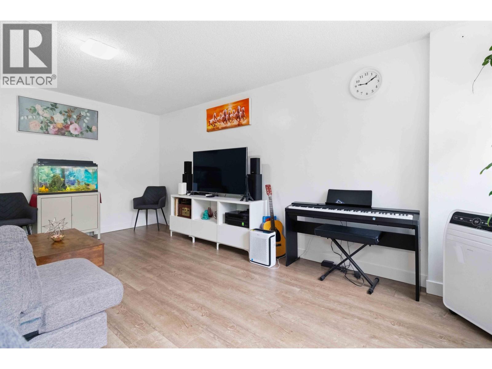 106 620 SEVENTH AVENUE, New Westminster