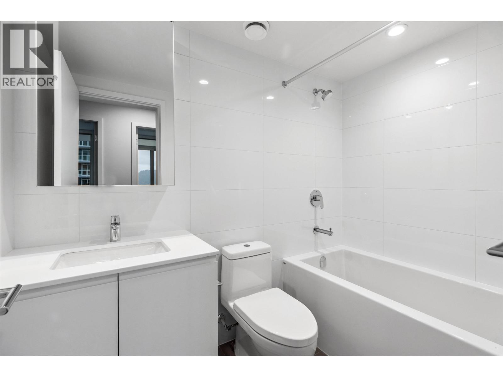 4505 3833 EVERGREEN PLACE, Burnaby