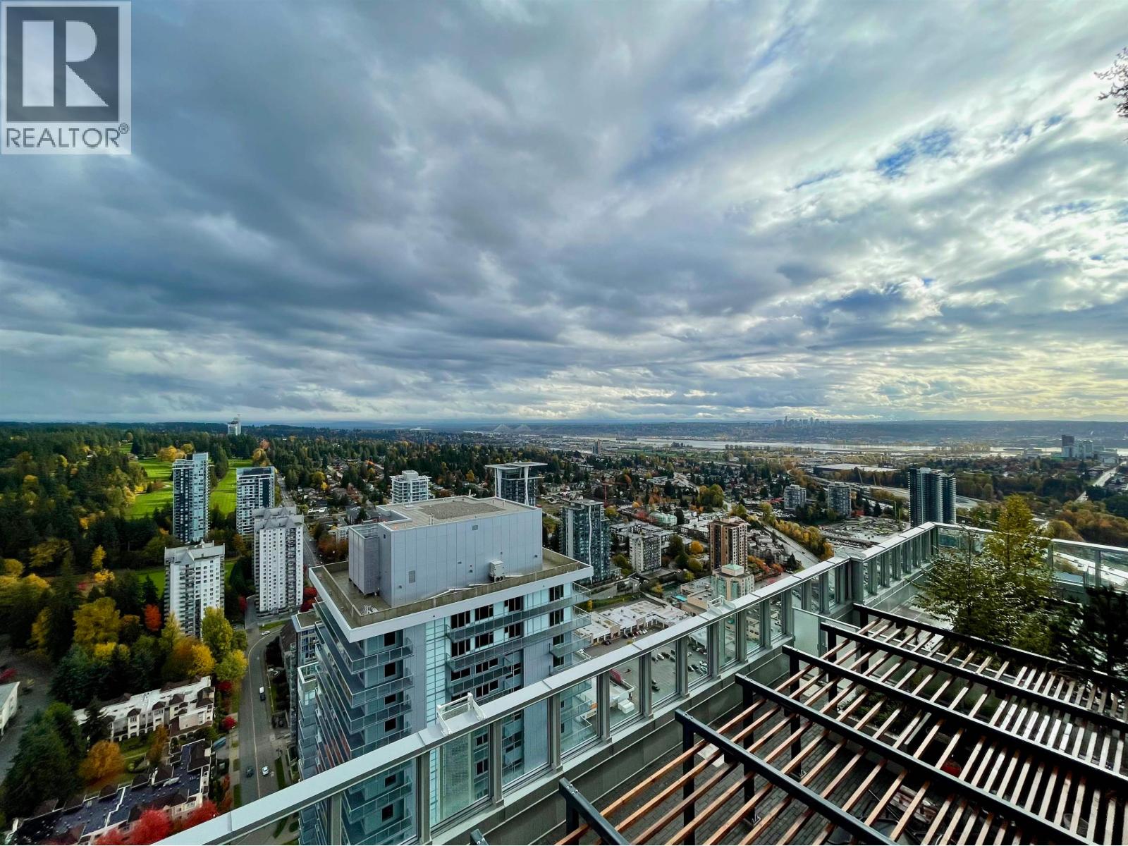 4505 3833 EVERGREEN PLACE, Burnaby