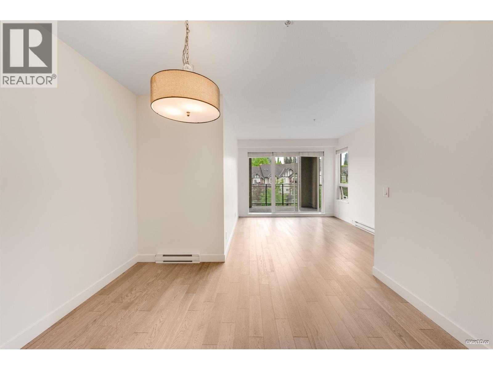 411 3399 NOEL DRIVE, Burnaby