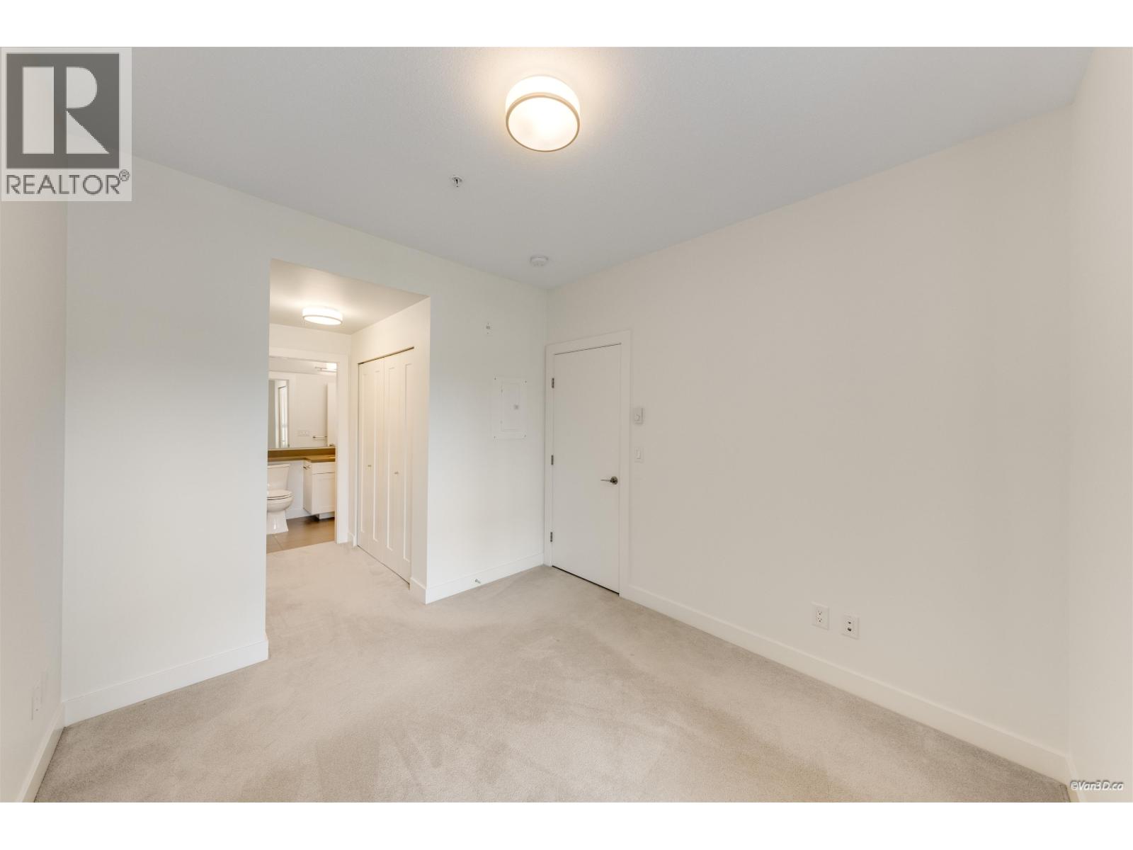 411 3399 NOEL DRIVE, Burnaby