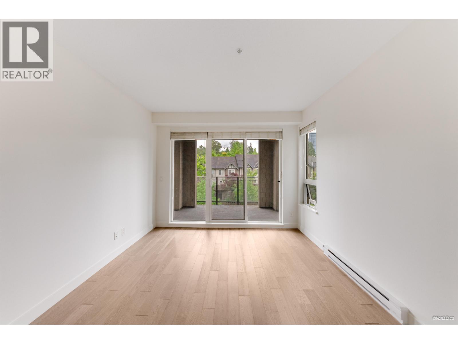 411 3399 NOEL DRIVE, Burnaby