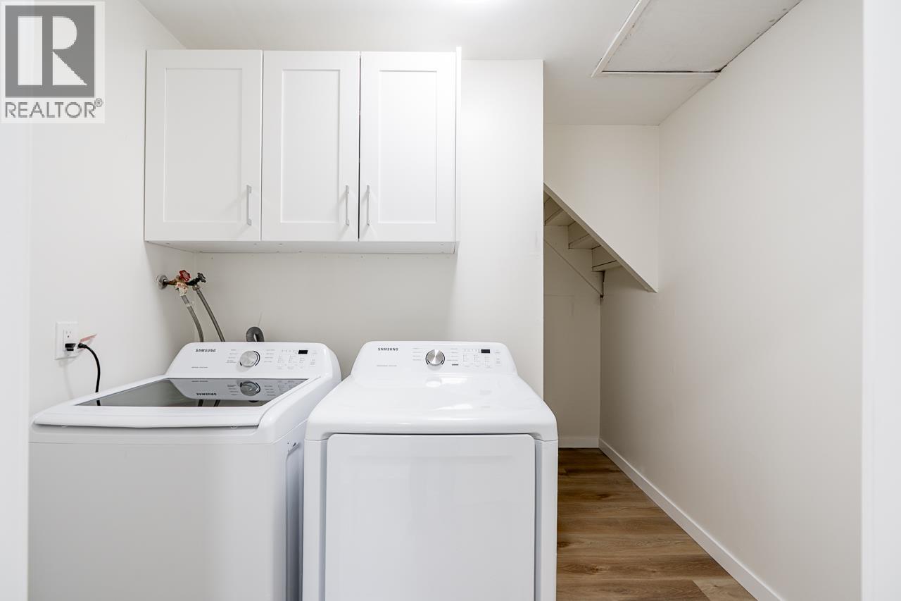 2520 GORDON AVENUE, Port Coquitlam