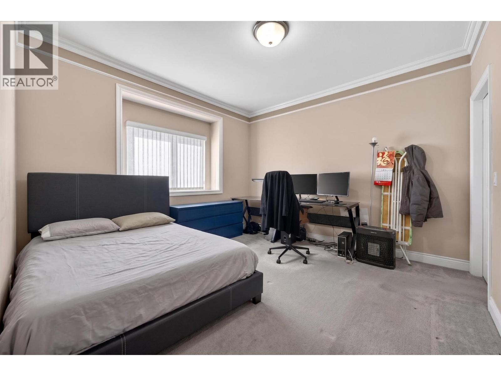 6959 CULLODEN STREET, Vancouver