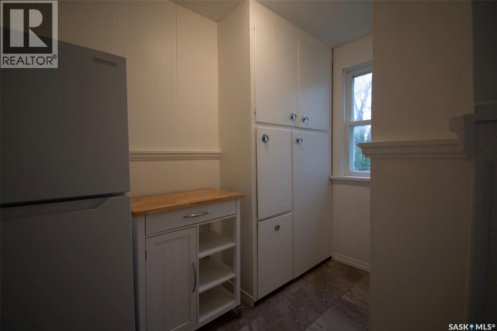 760 James STREET N - 20