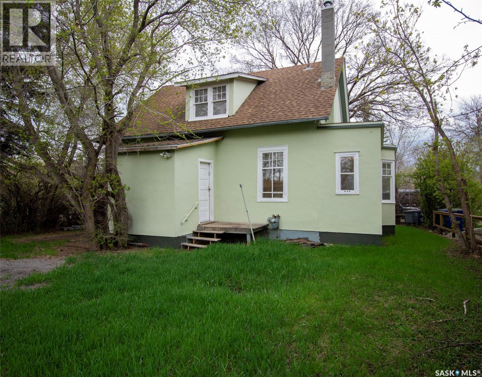 760 James STREET N - 59