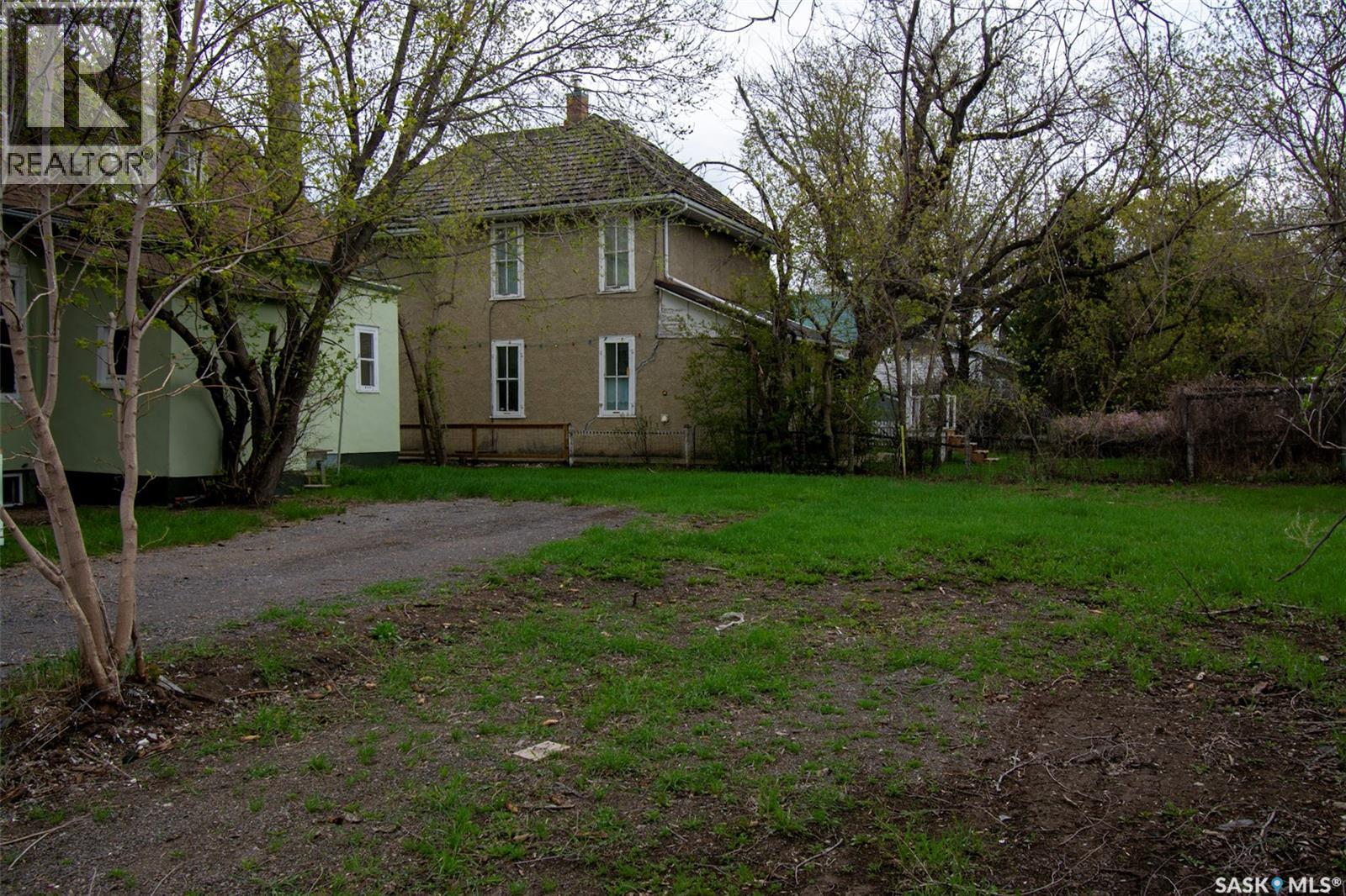 760 James STREET N - 61