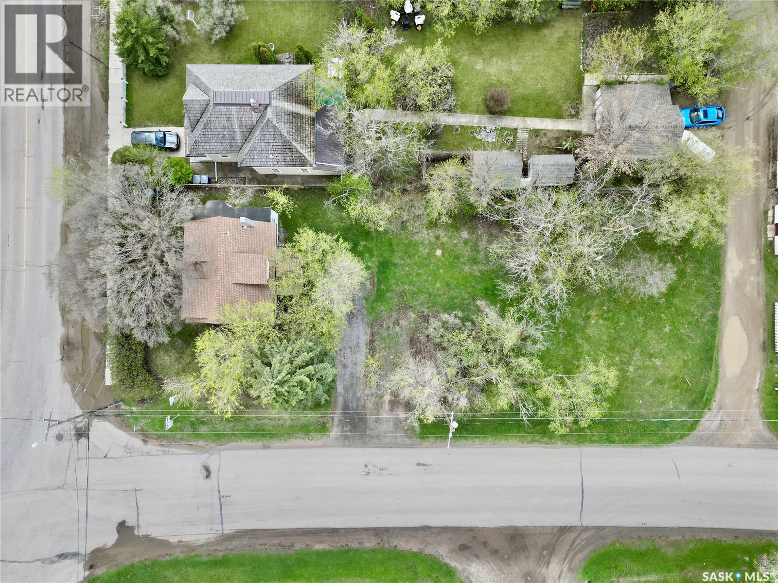 760 James STREET N - 72