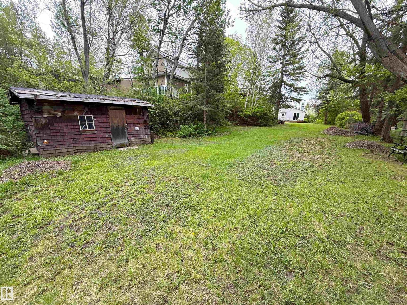 #56 4521 LAKESHORE RD - 40