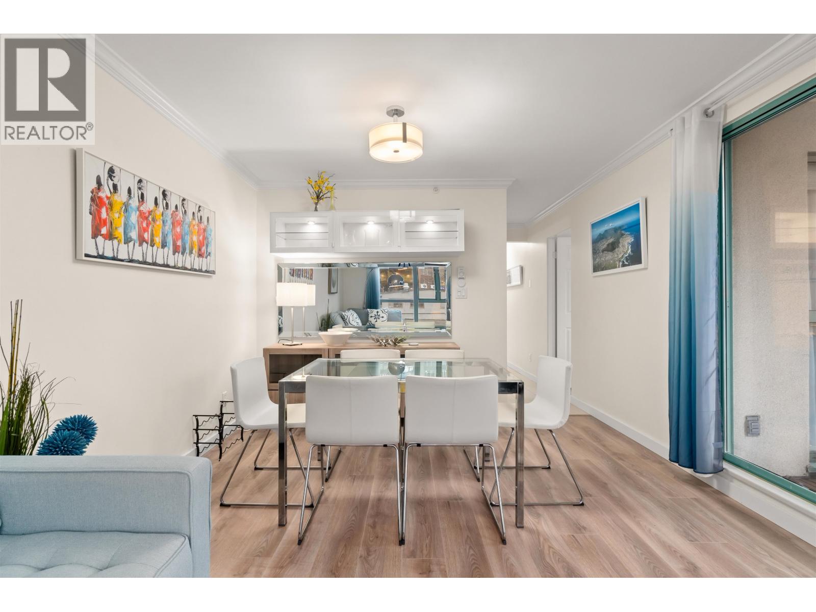 506 907 BEACH AVENUE, Vancouver