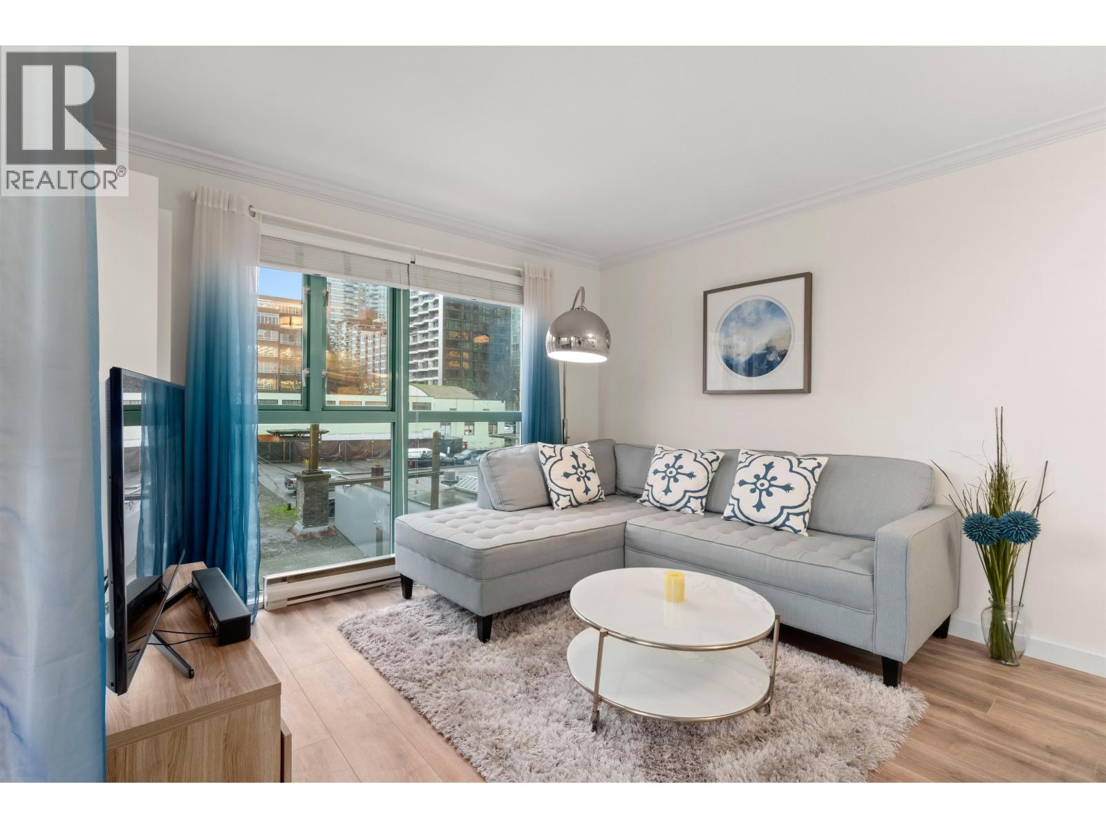 506 907 BEACH AVENUE, Vancouver