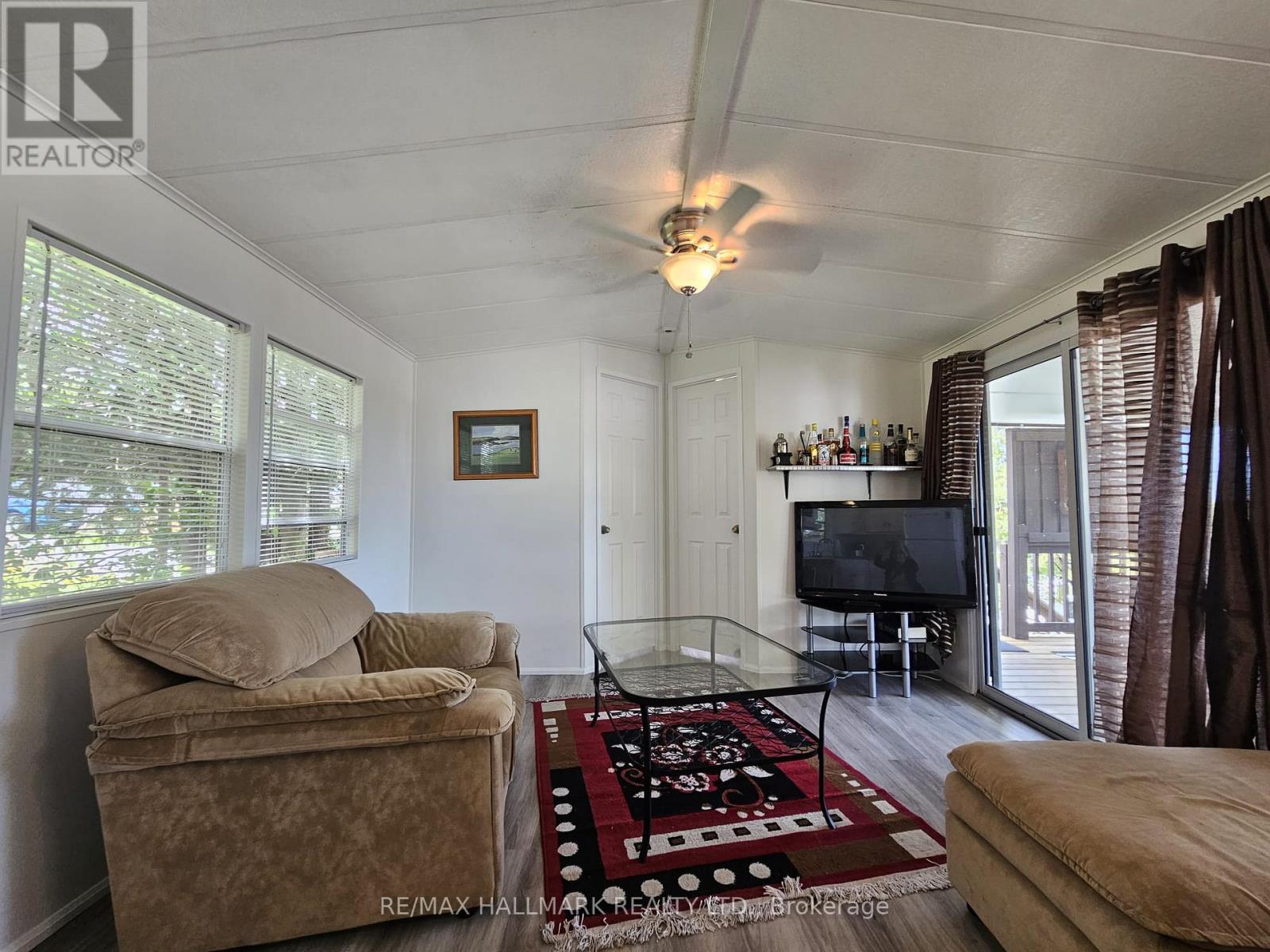 78 LINDSAY ROAD - 48