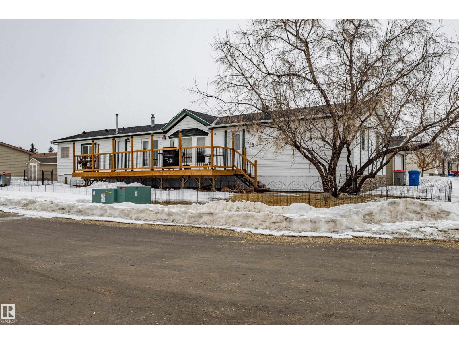1529 Range Road 272 Rural Parkland County, Alberta N - Image 3