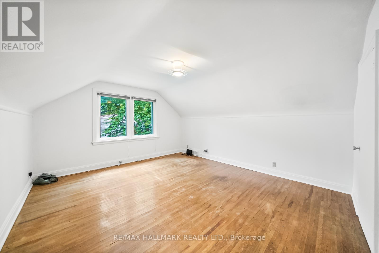 344 SPRING GARDEN AVENUE - 30