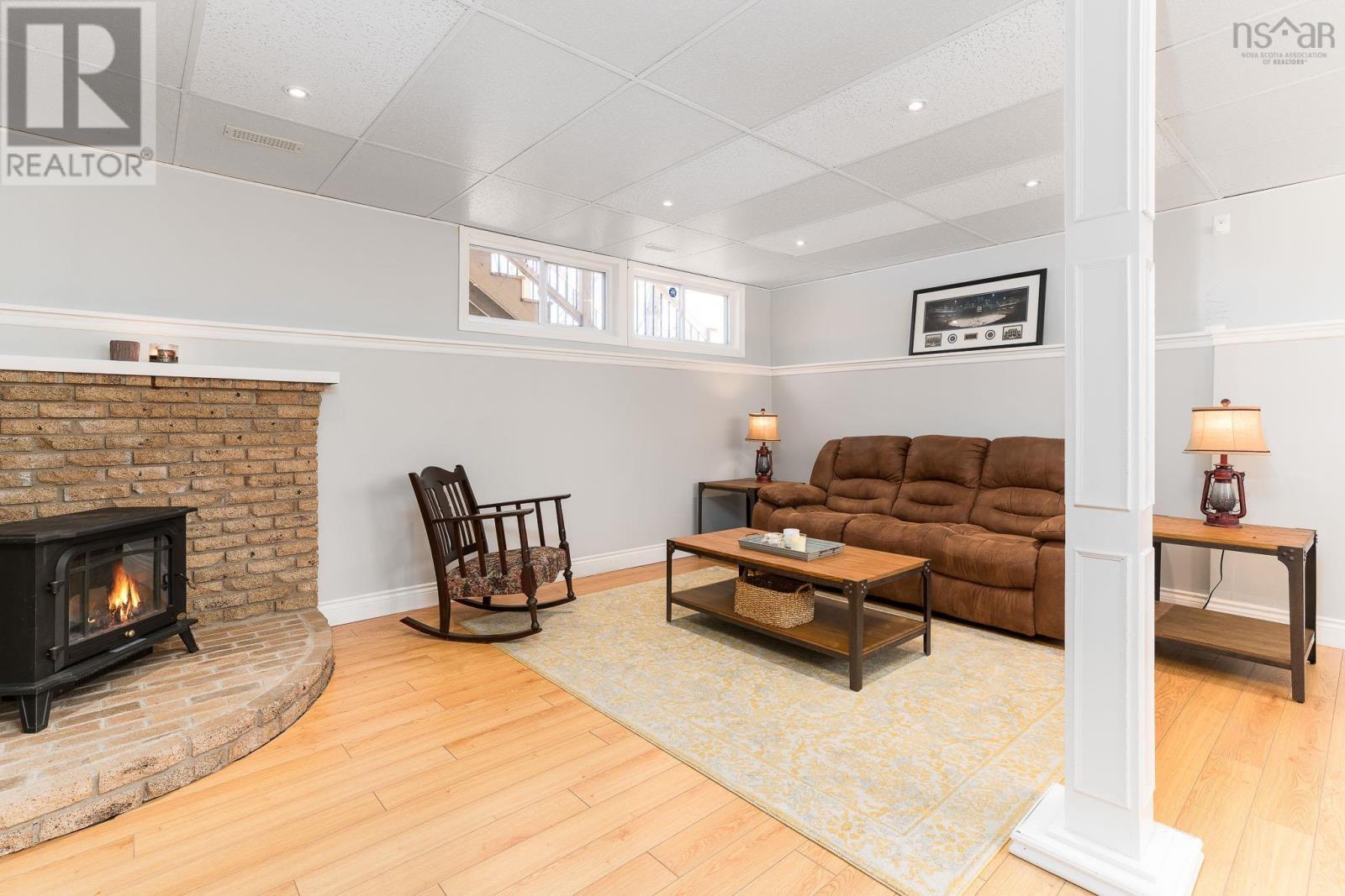 467 Old Sackville Road - 33