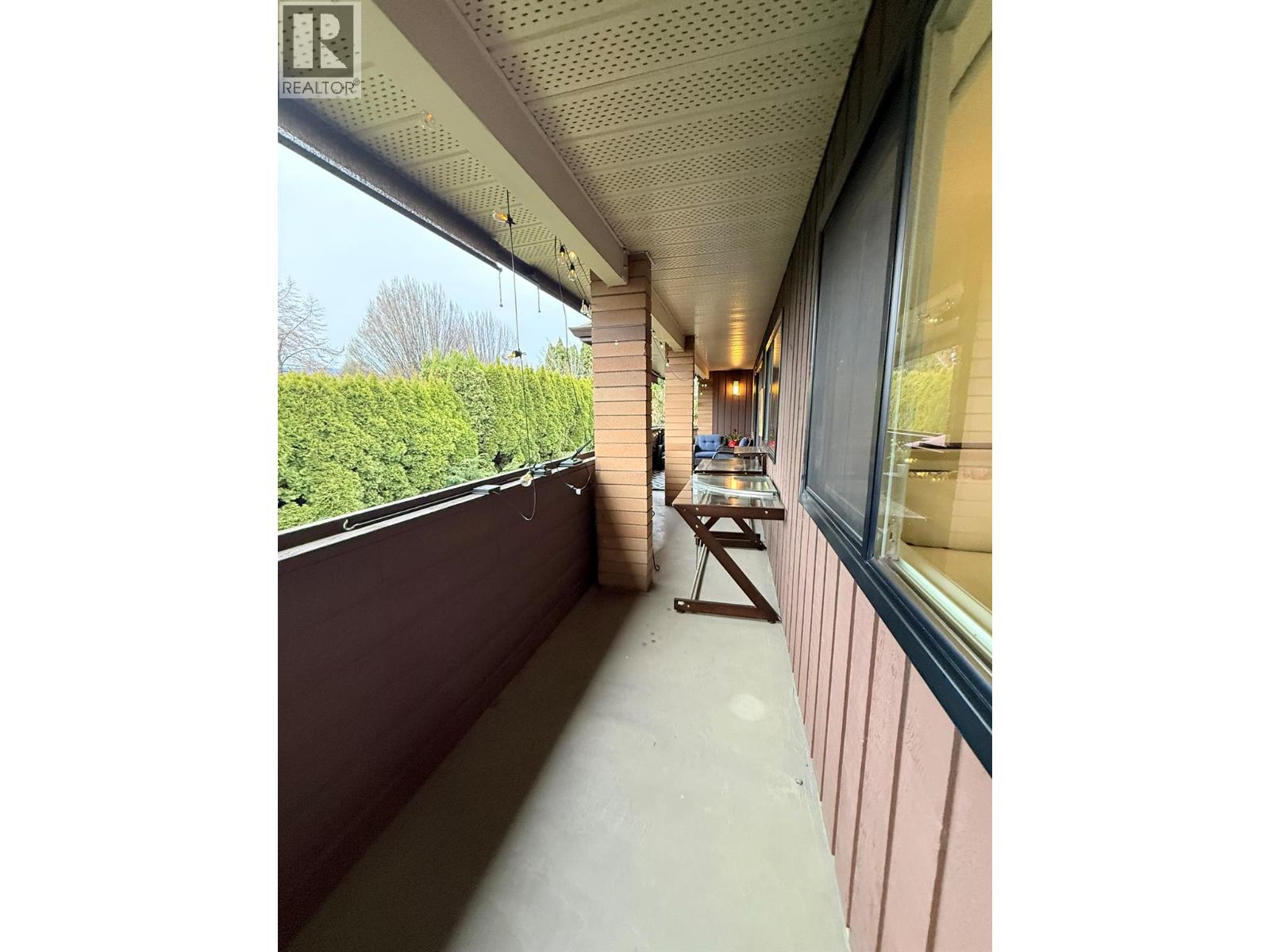 #205 1580 Springfield Road Lot# 18 - 61