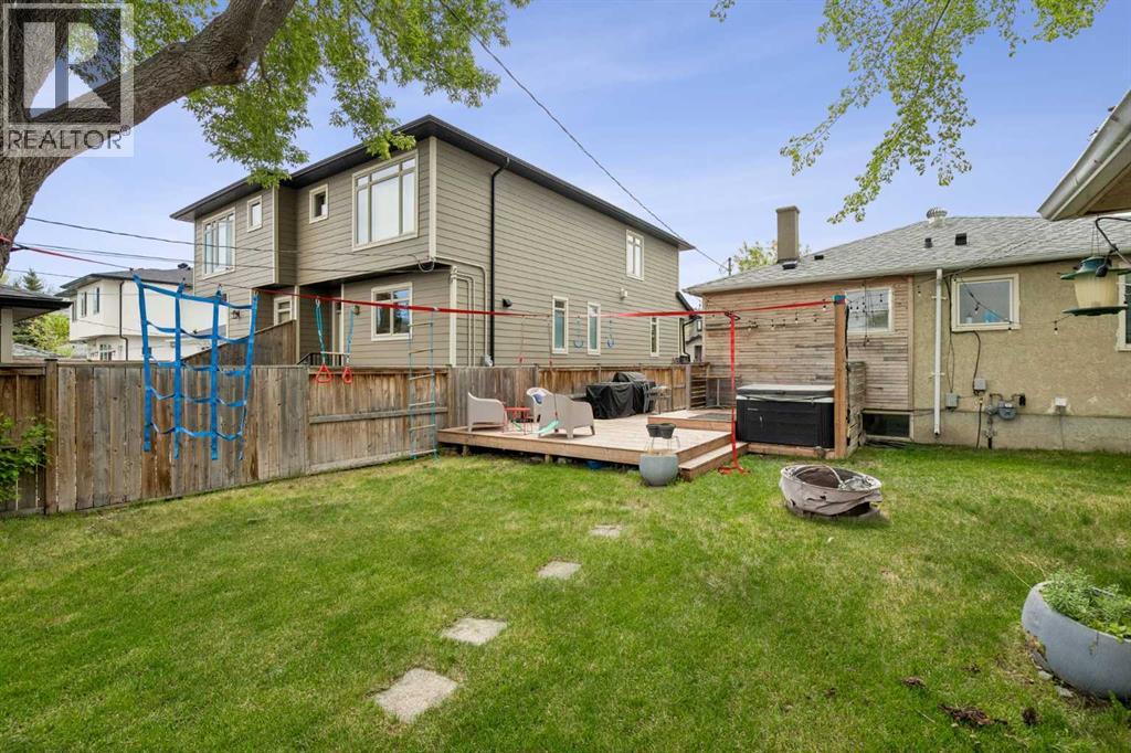 614 21 Avenue NE - 27