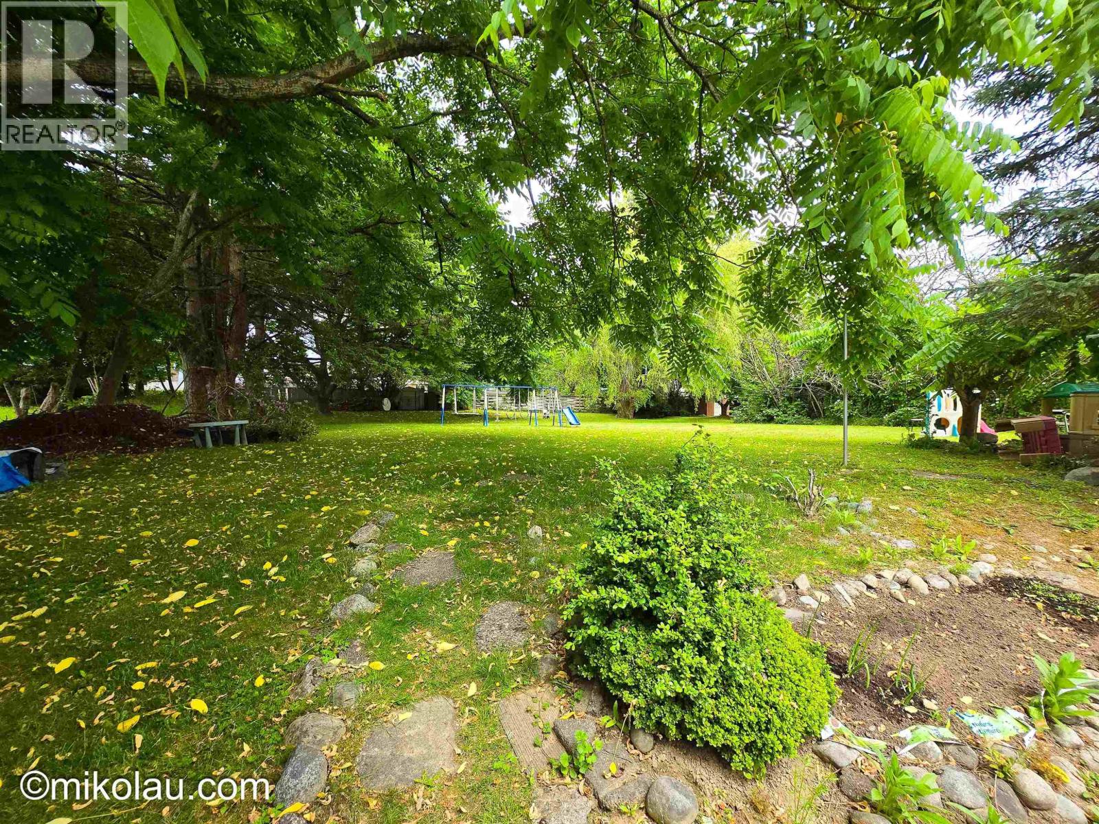 377X BURKE STREET, Burnaby