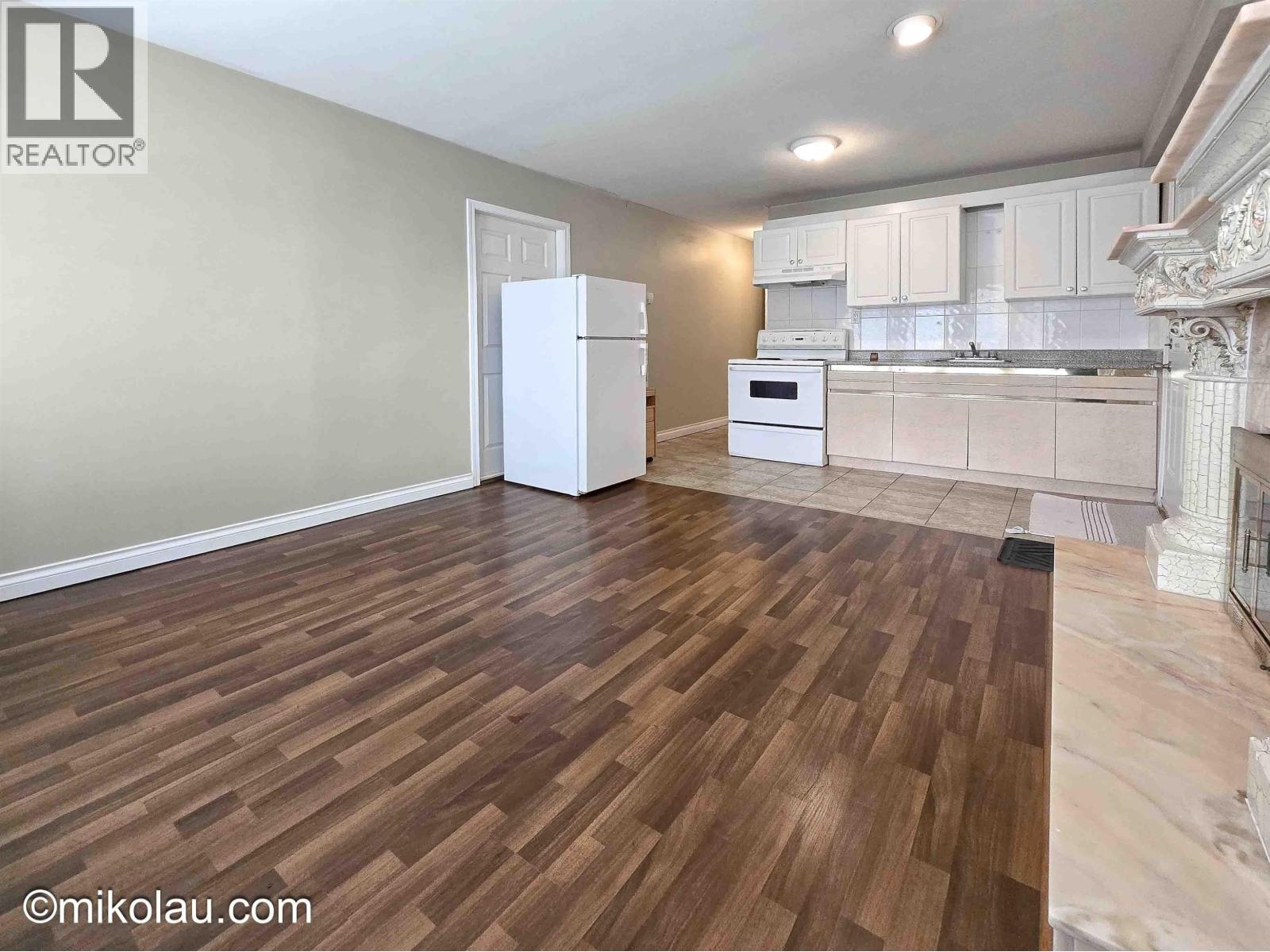 377X BURKE STREET, Burnaby