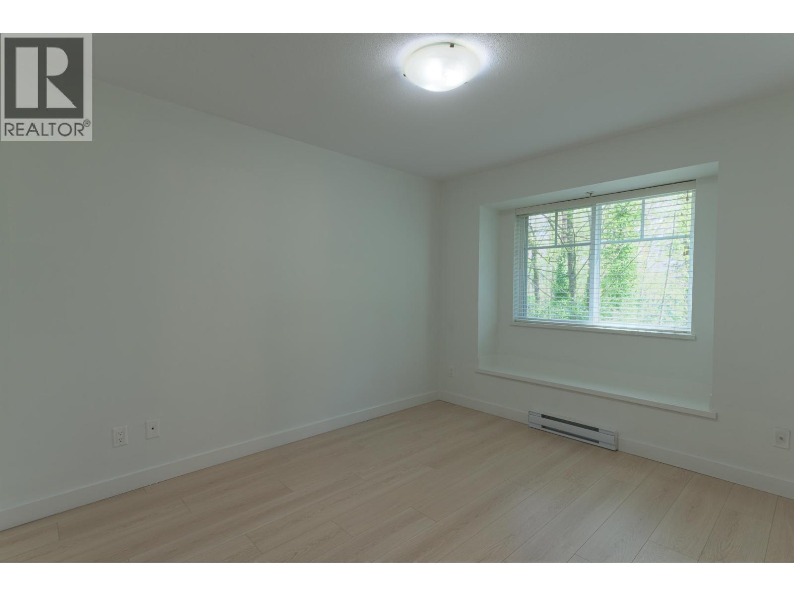 112 3888 NORFOLK STREET, Burnaby