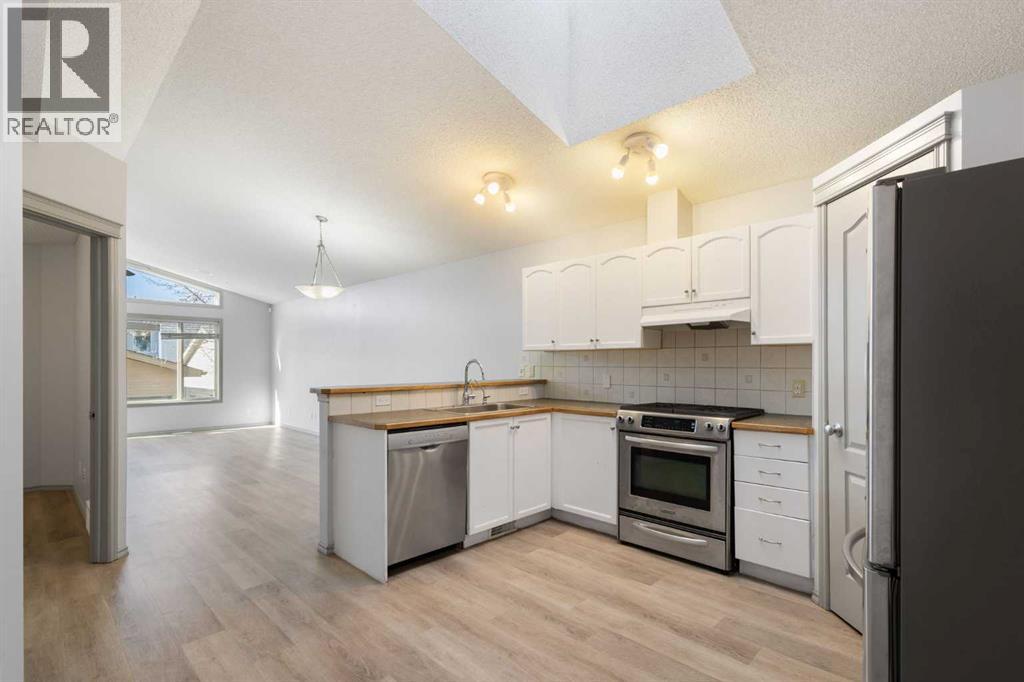 252 Prestwick Heights SE - 7