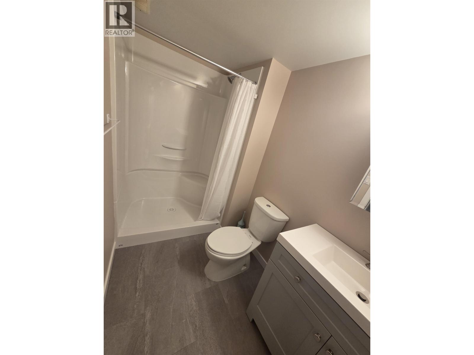 2784 FAIRVIEW CRESCENT - 23