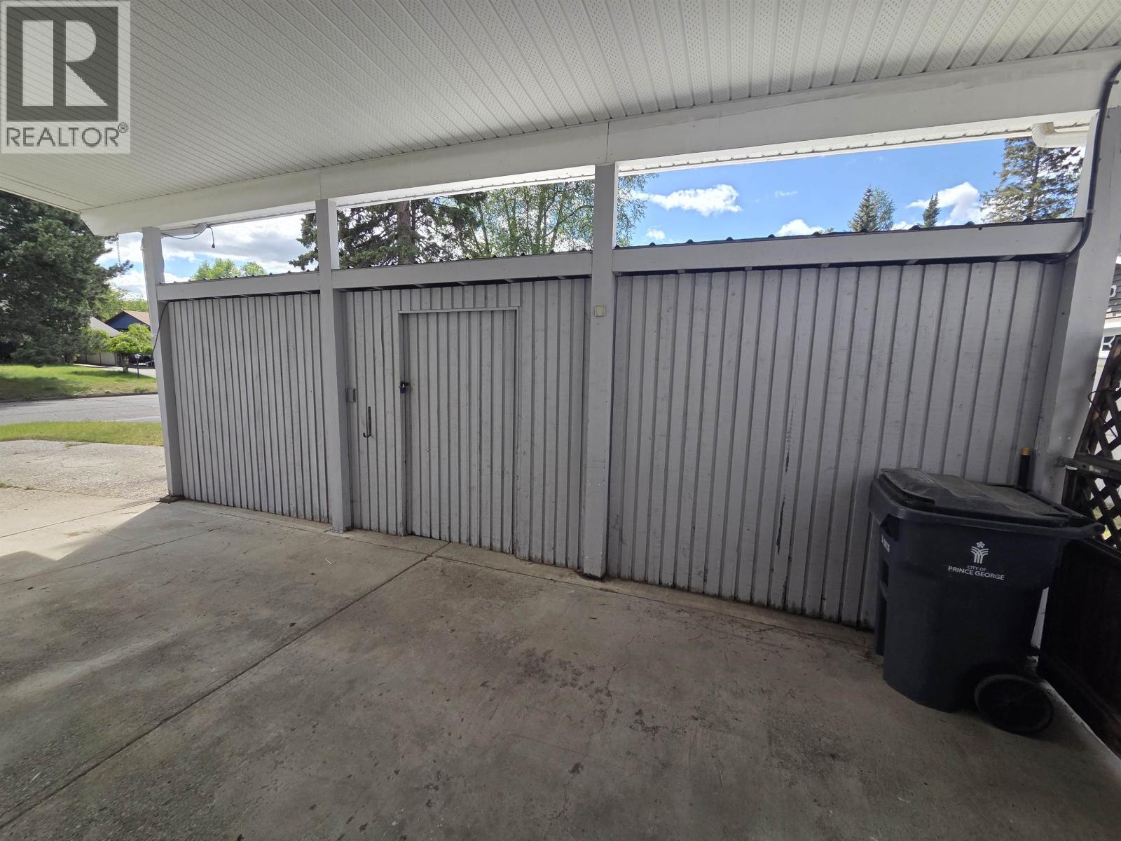 Primary bedroom of 2784 FAIRVIEW CRESCENT · Prince George, BC