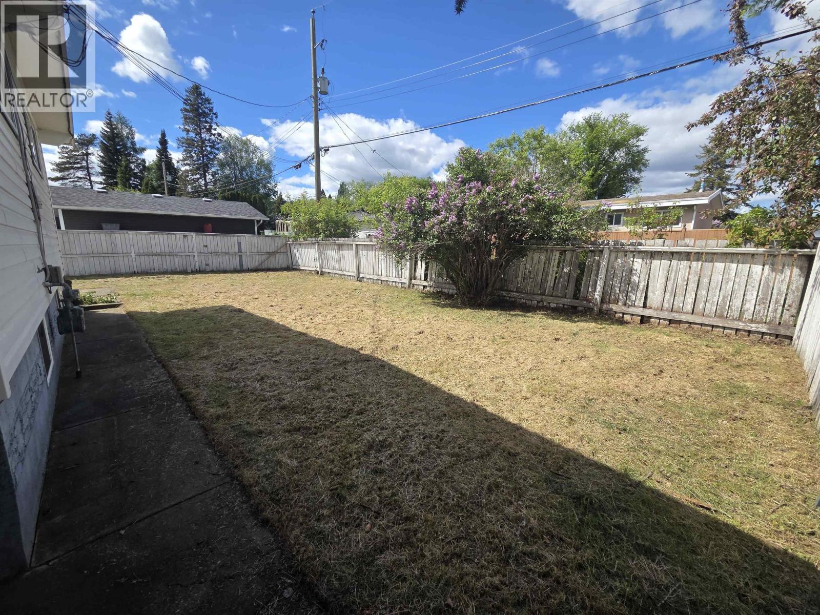 2784 FAIRVIEW CRESCENT - 6