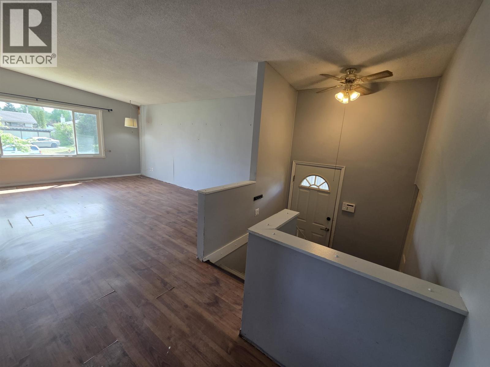 2784 FAIRVIEW CRESCENT - 15