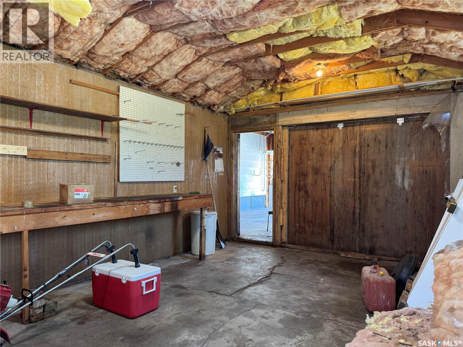 728 McIntosh STREET — photo 20