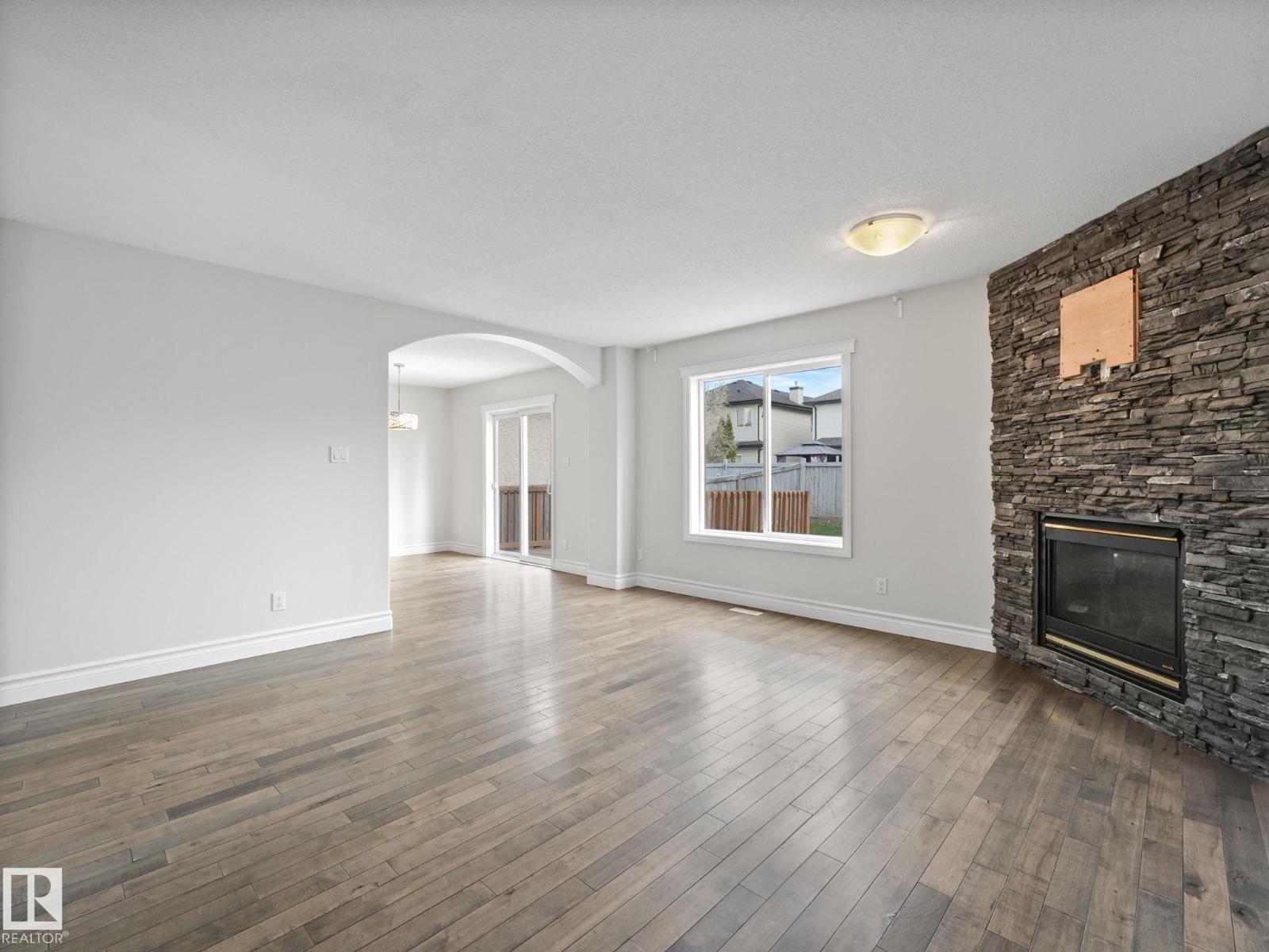 173 CASTLE DR NW - 12
