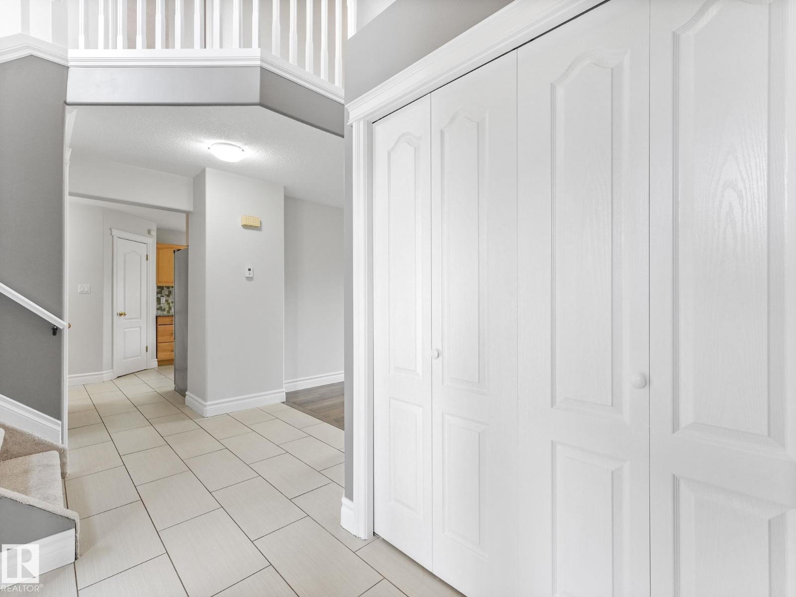 173 CASTLE DR NW - 9