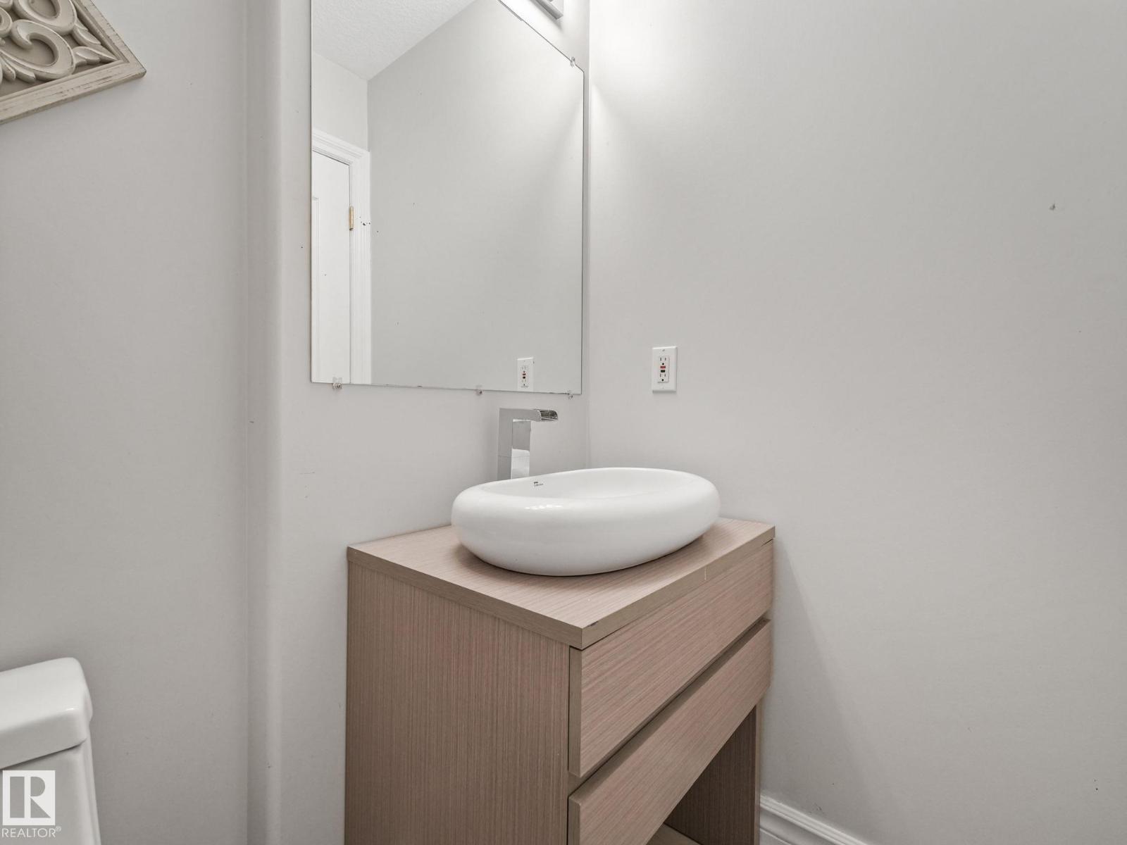 173 CASTLE DR NW - 24