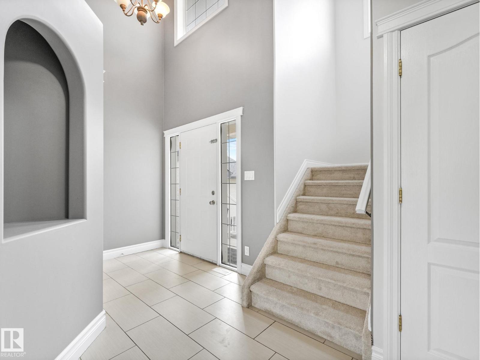 173 CASTLE DR NW - 8