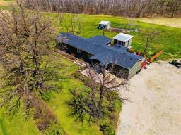 1059 Veterans Memorial Road, St Laurent, MB R0C2S0 Photo 32