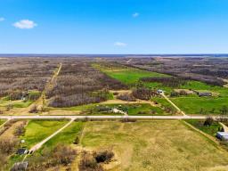 1059 Veterans Memorial Road, St Laurent, MB R0C2S0 Photo 38