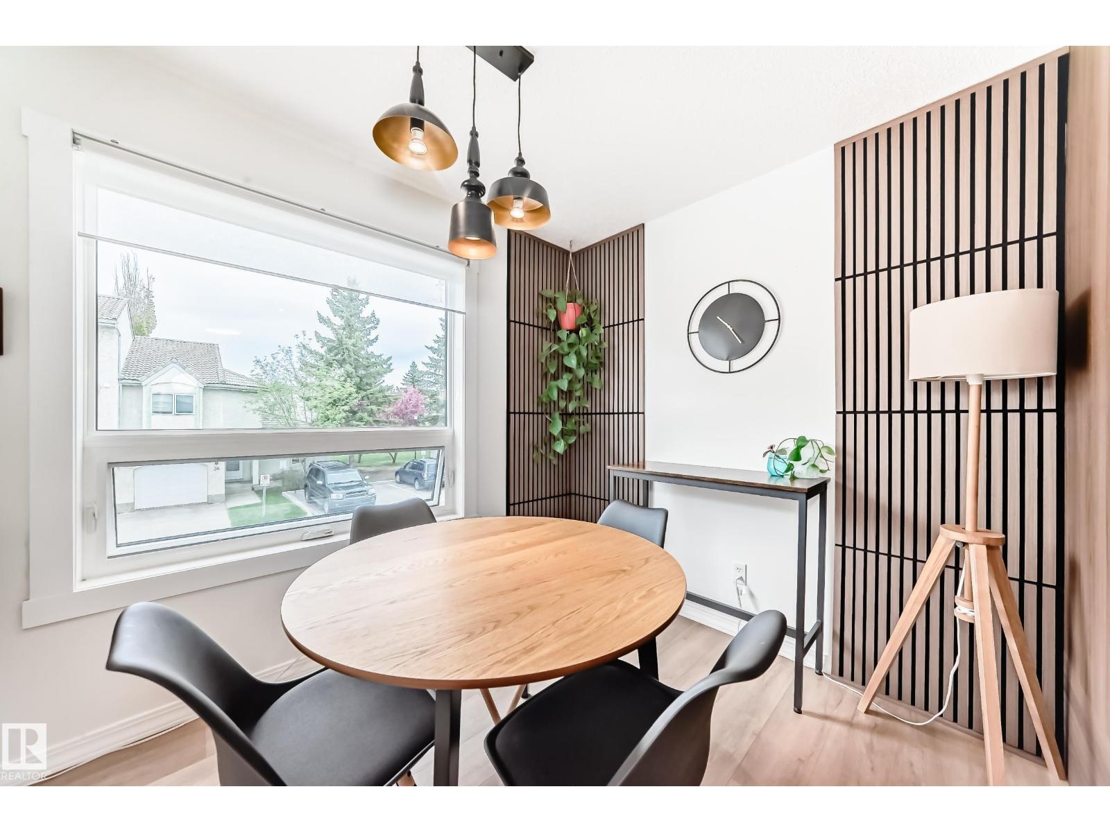 #18 9520 174 ST NW - 6