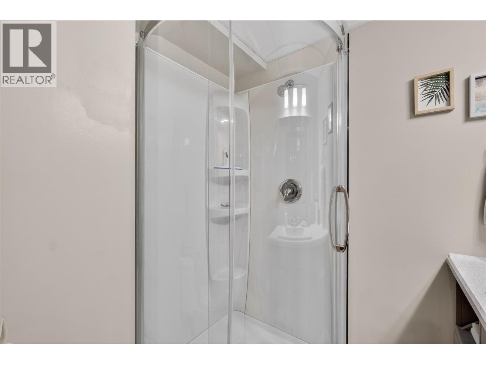 361 2 Street SE - 35