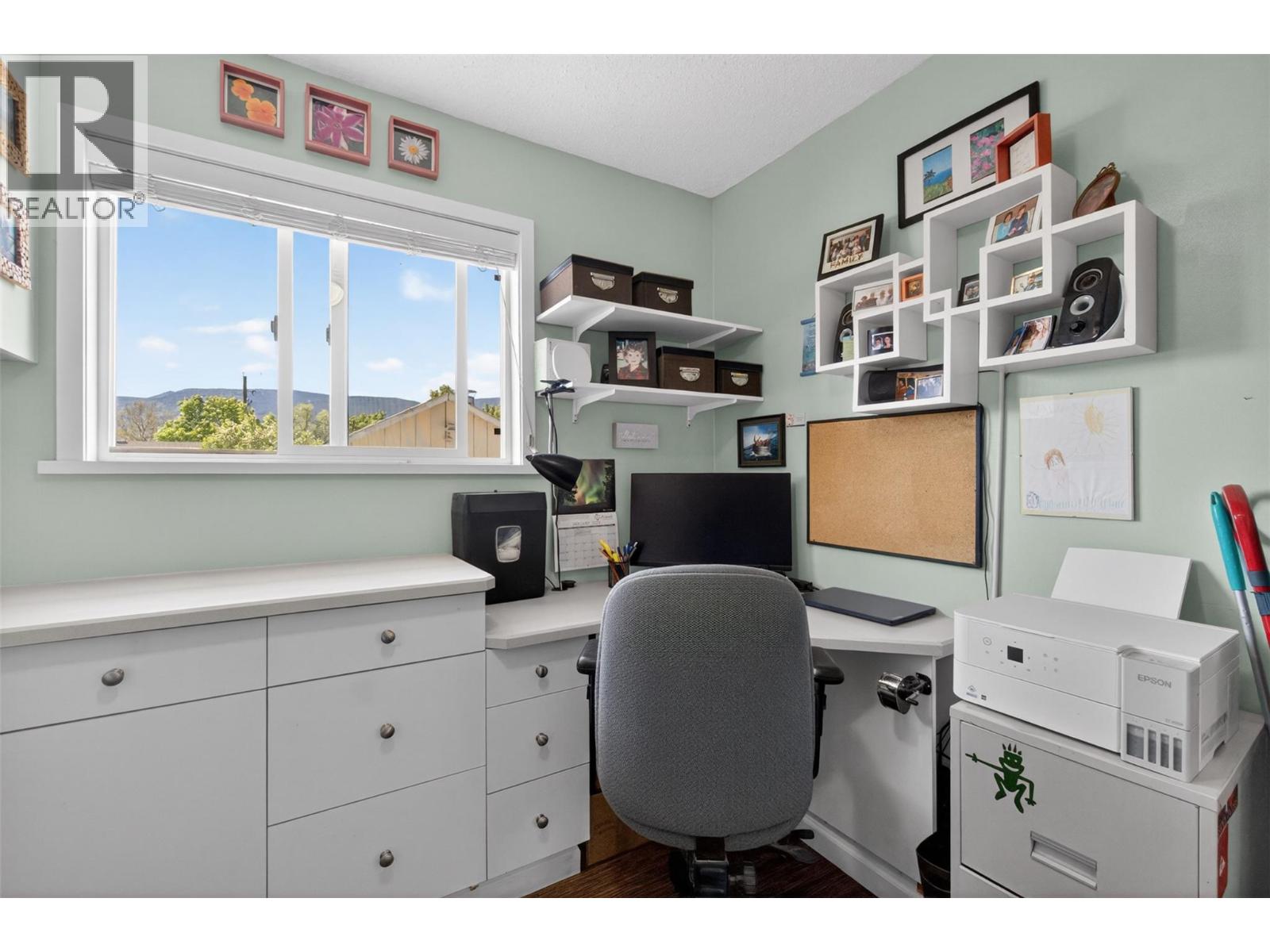 361 2 Street SE - 22