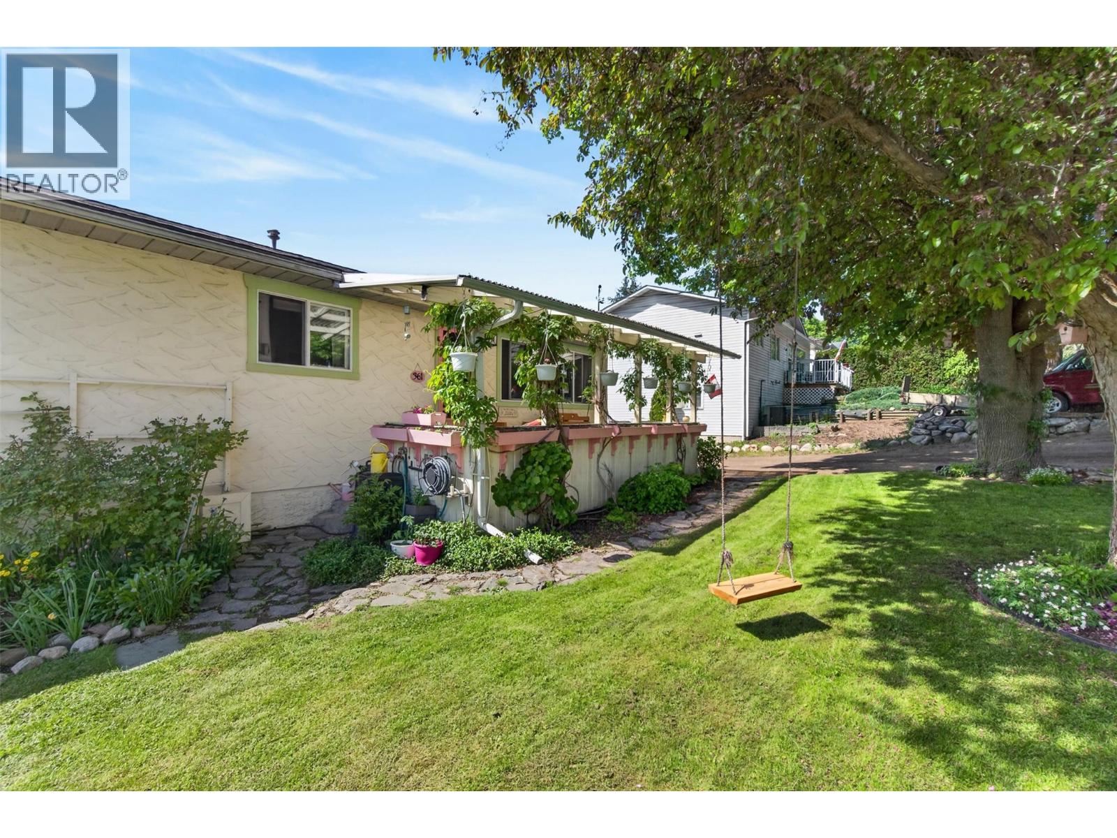361 2 Street SE - 45