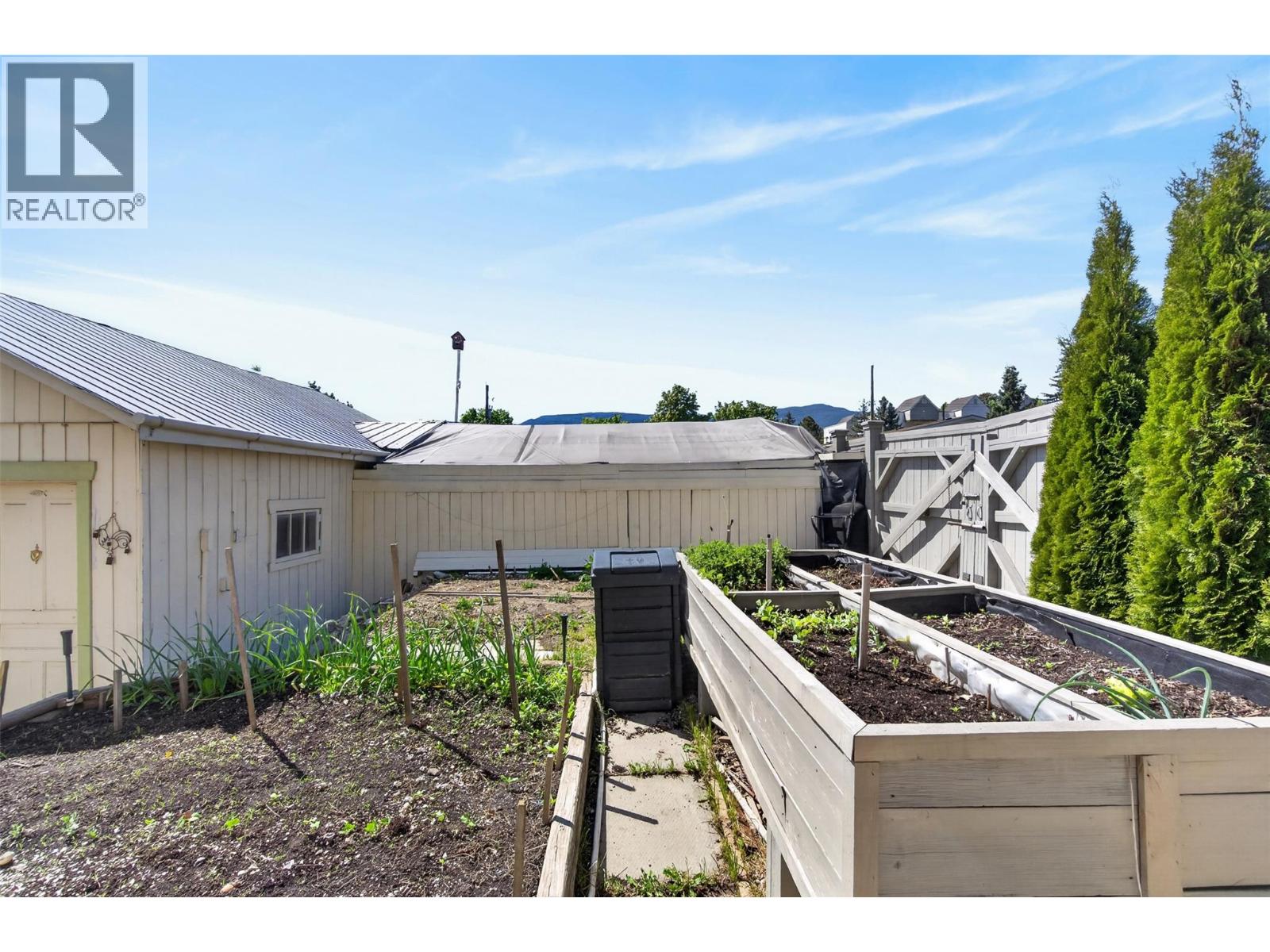361 2 Street SE - 51