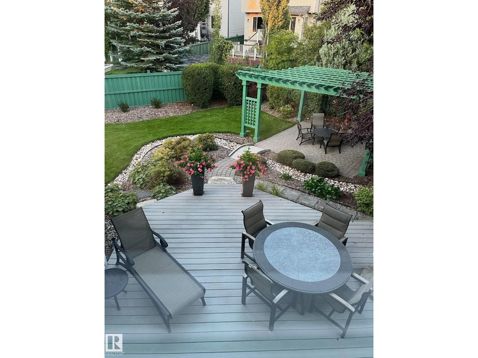 527 HUNTERS GR NW — photo 28