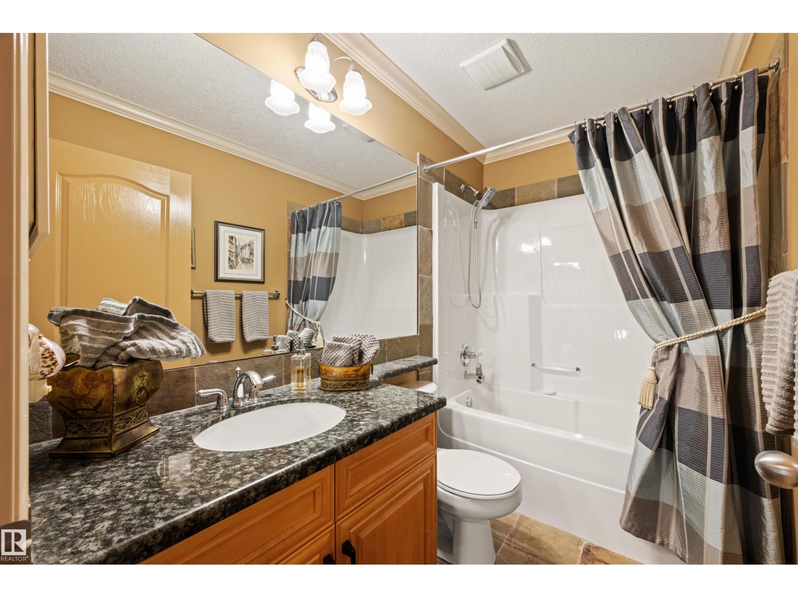 527 HUNTERS GR NW — photo 17