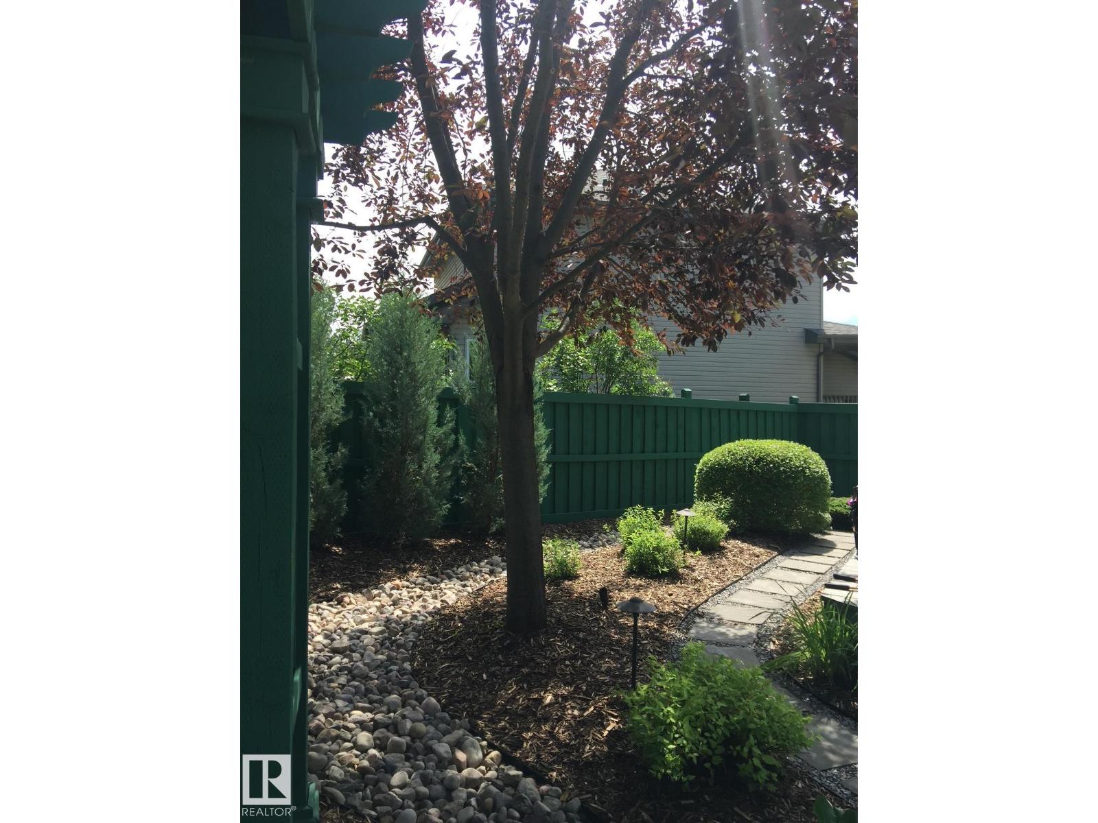 527 HUNTERS GR NW — photo 24