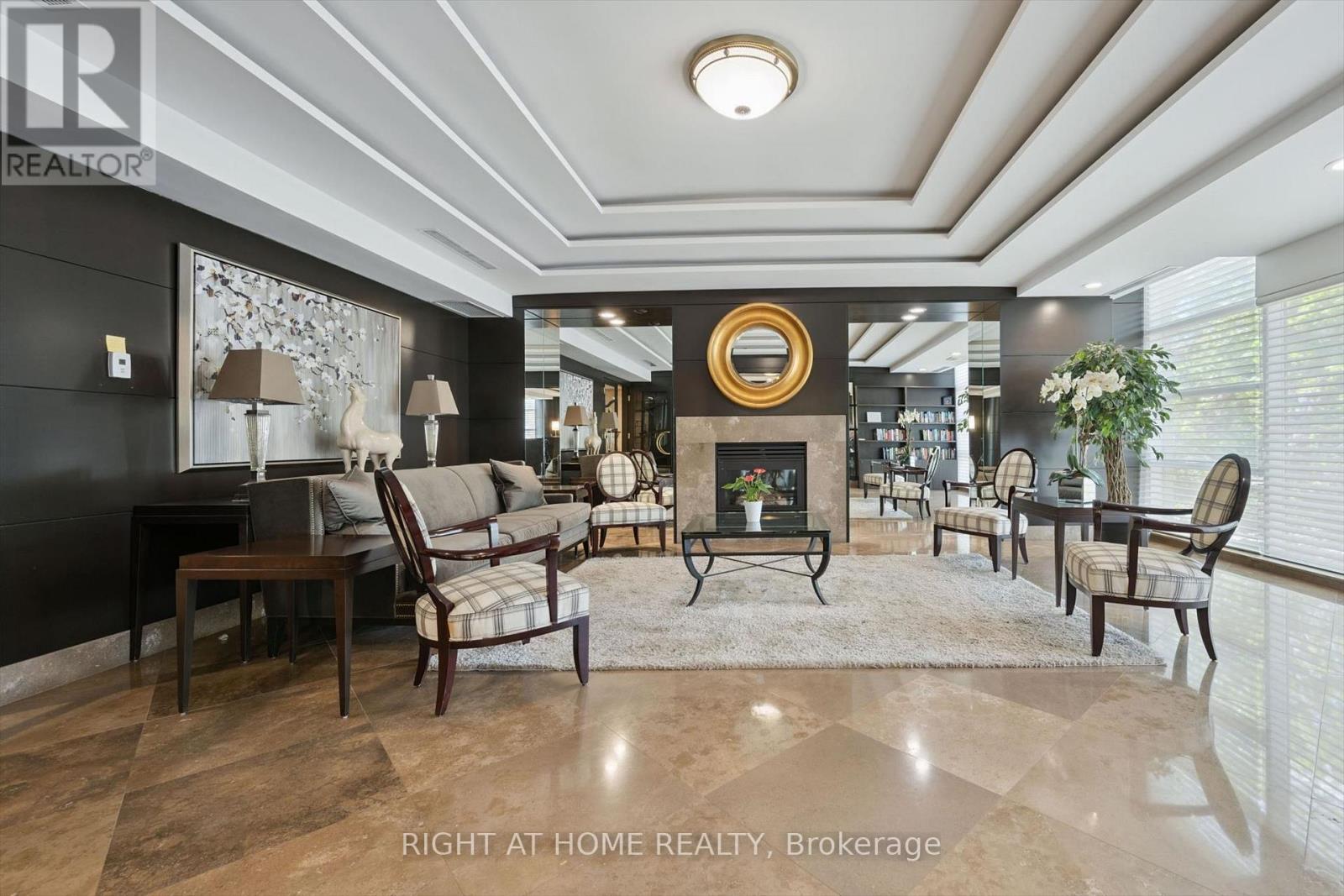 #512 2662 BLOOR STREET W - Image 3
