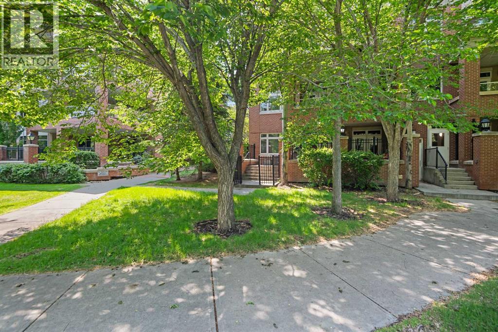 #105 670 PRINCETON Way SW - 30