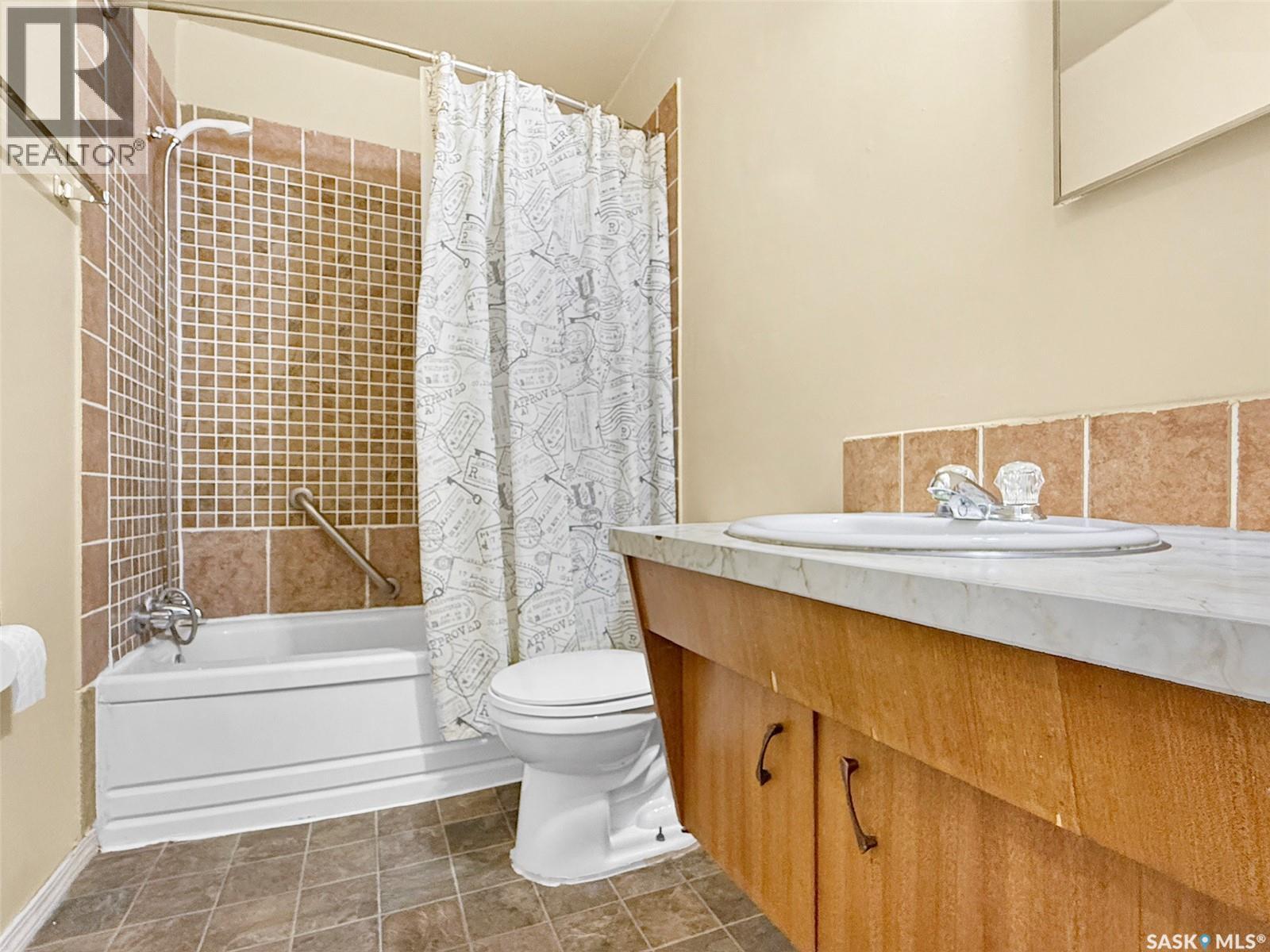 373 2nd AVENUE SE - 13
