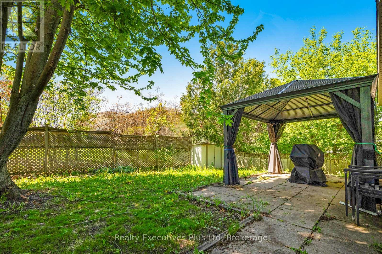 24 MCCONKEY PLACE - 16