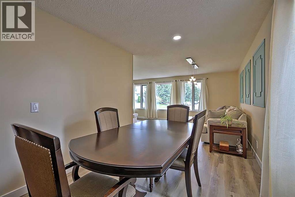 48 Deermont Way SE - 13