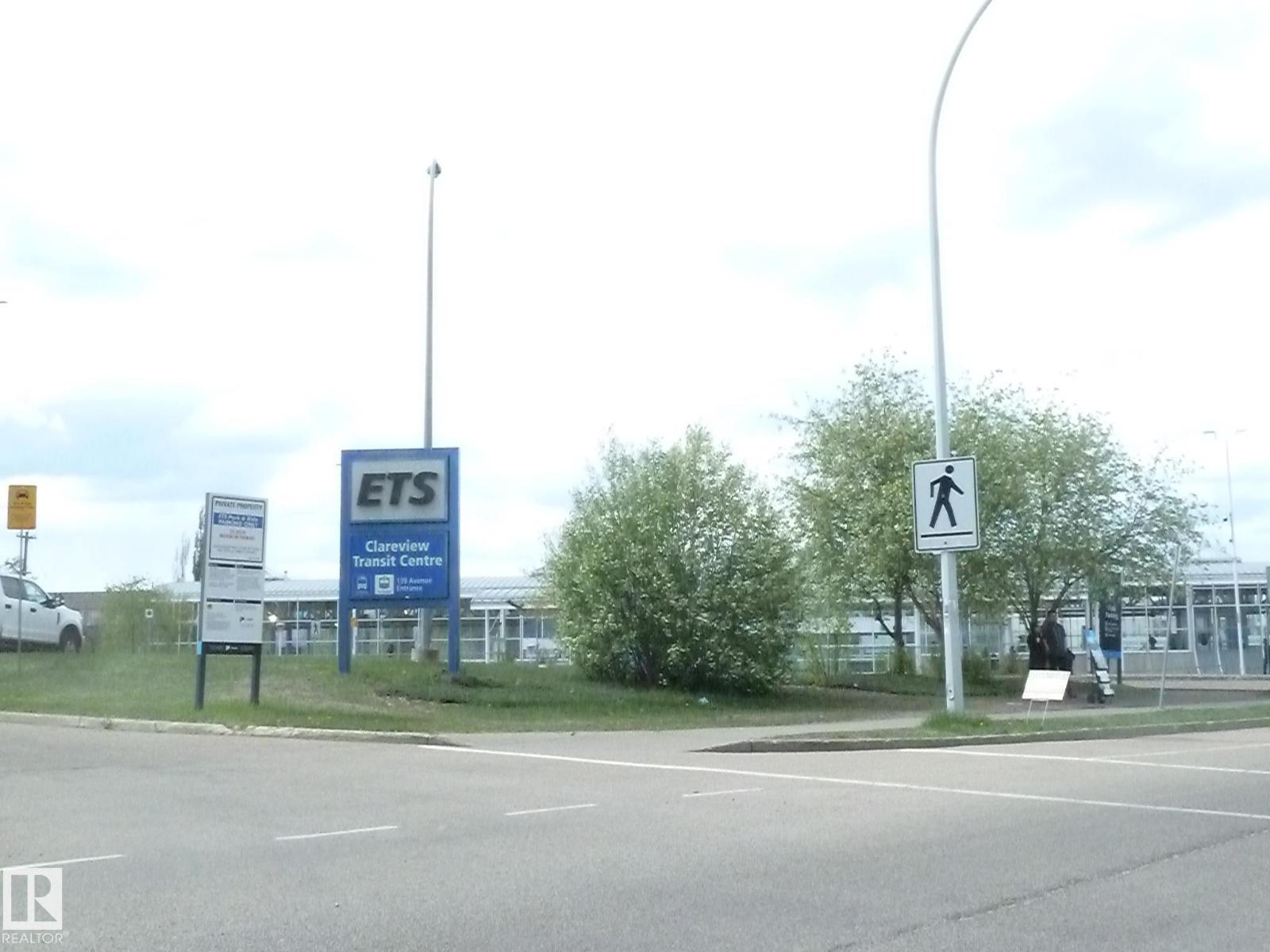 #1-104 4245 139 AV NW - 35